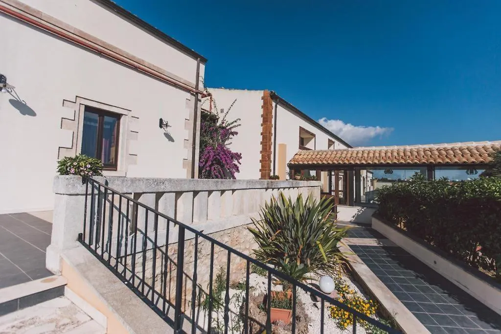Domus Aurea Resort-1